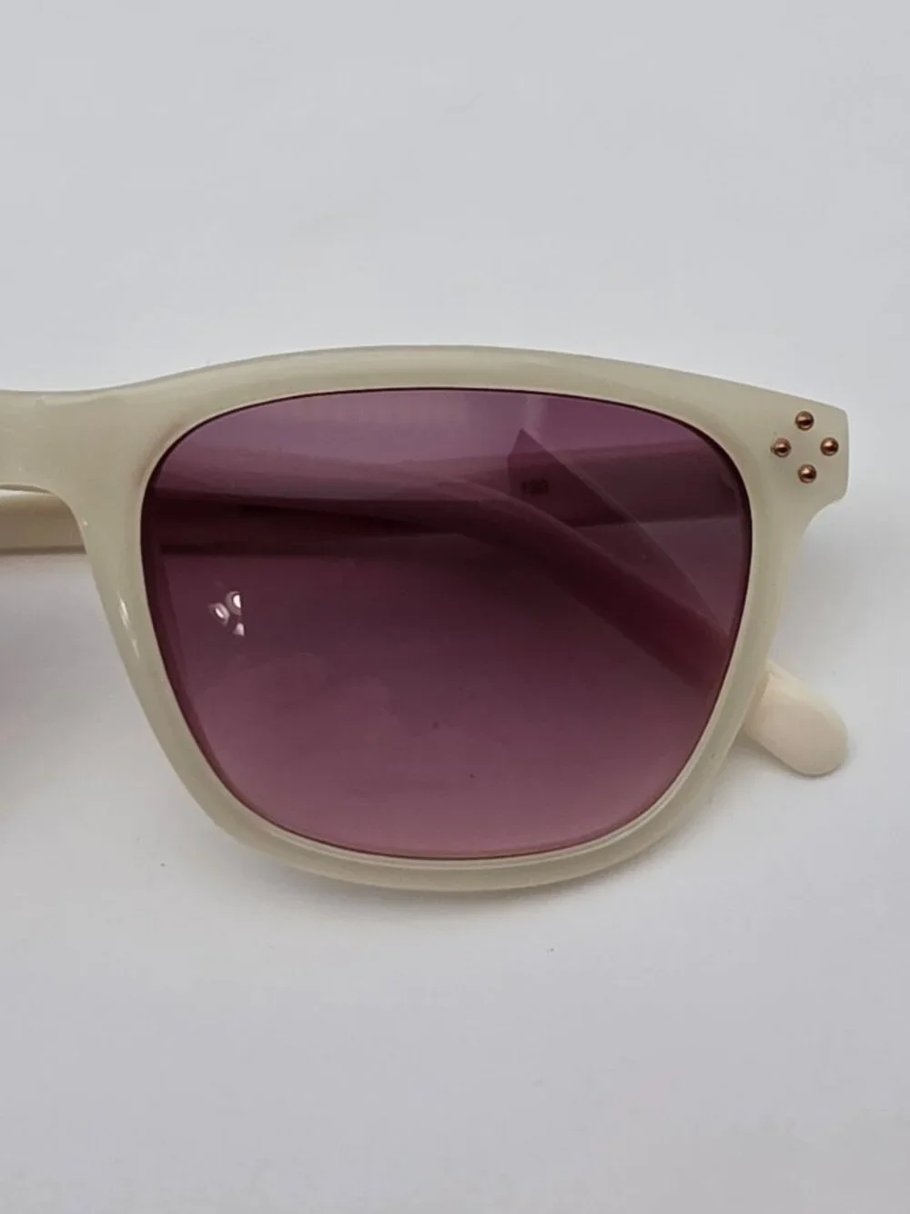 Chloe CE3604S 102 Ivory Frame Brown Gradient Lens Kids Sunglasses 49-17-130
